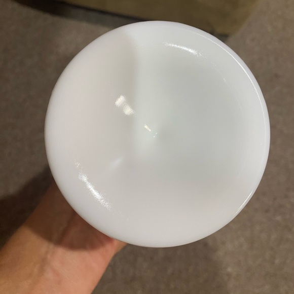 Vintage Fenton White Milk Glass Hobnail Swung Vase - Picture 4 of 4